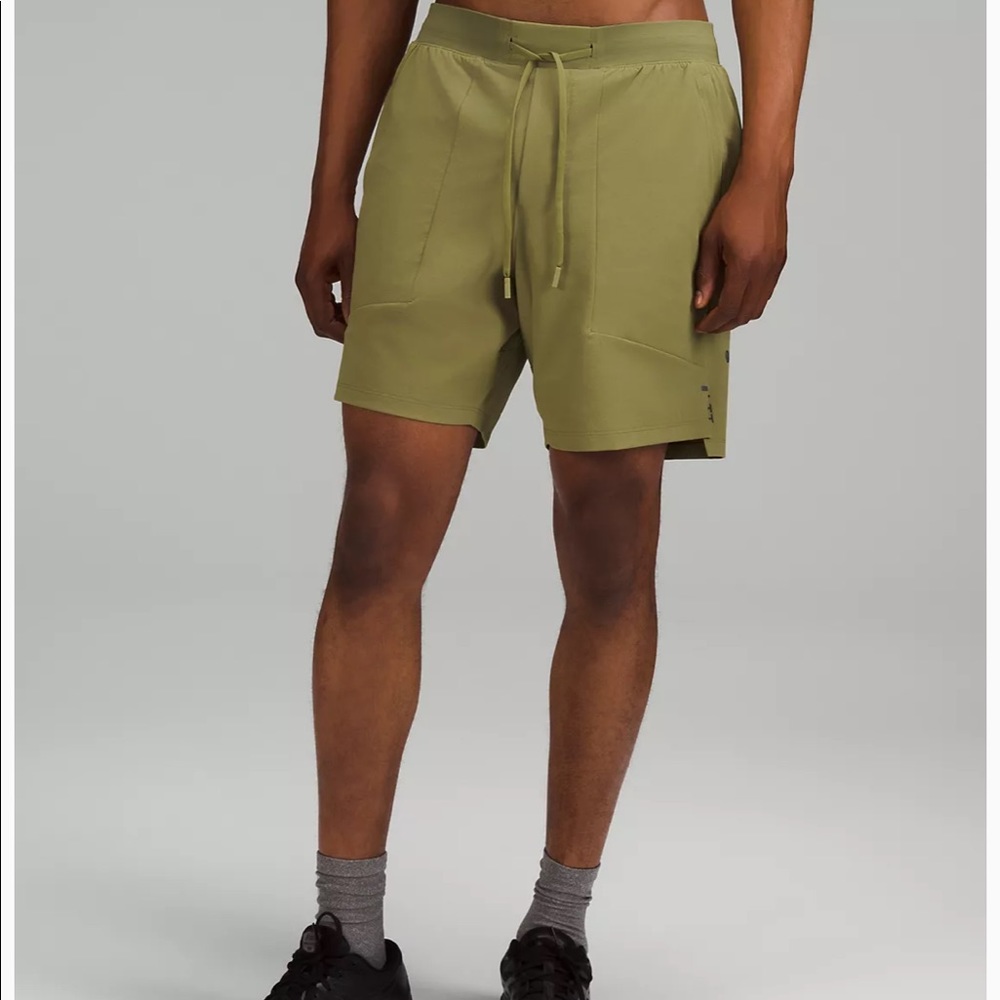 Lulu lemon lines training/running shorts